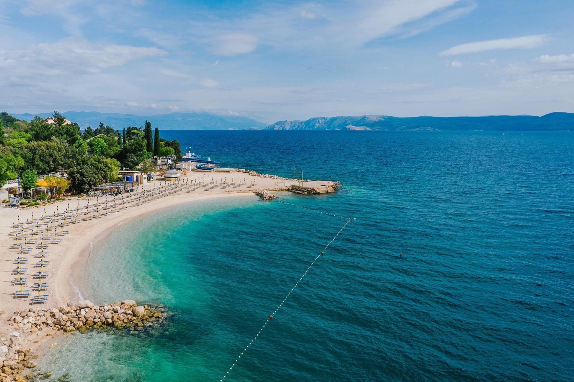 Apartments By The Sea Selce, Crikvenica - 2372 Exterior photo